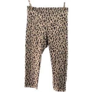 Old Navy Capri Leggings - Large